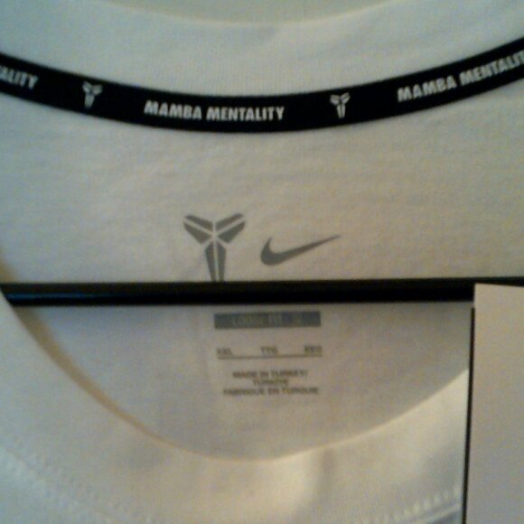 NIKE HOOPS KOBE BRYANT "Mamba Mentality Tee" MEN'S WHITE T-SHIRT 2XL HJ3318-100 - Picture 6 of 9